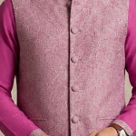 Elite Ceremony Wear With Timeless Ethnic Fashion Statement